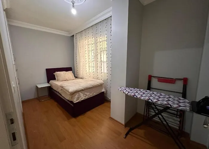 Metroya 3 Dakima Uzaklikta Merkezi Konumda Istanbul