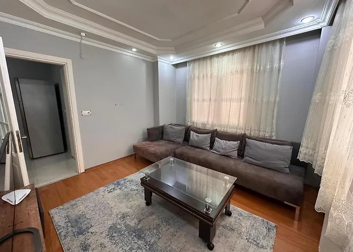 Metroya 3 Dakima Uzaklikta Merkezi Konumda * Istambul