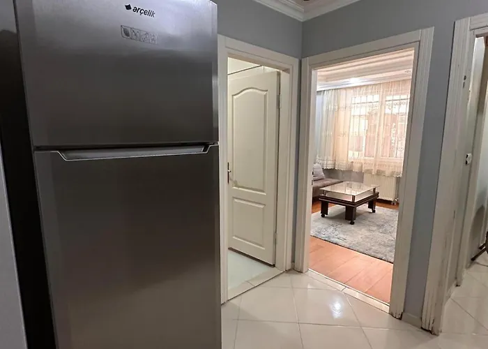 Metroya 3 Dakima Uzaklikta Merkezi Konumda * Istanbulská provincie