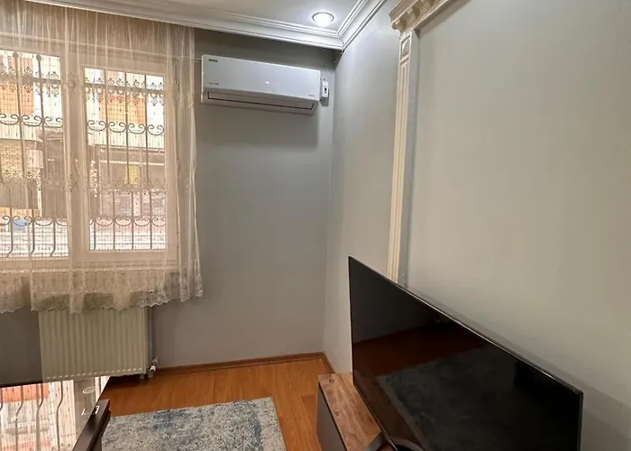 Metroya 3 Dakima Uzaklikta Merkezi Konumda * Istanbulská provincie